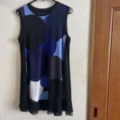 美品トクコさんのキレイな色のサラサラワンピース