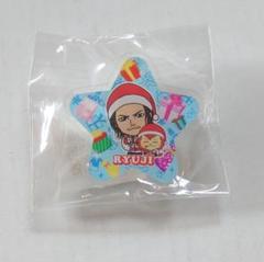 即購入不可！今市隆二 クレカチャームバラ売り 三代目3JSB Kingdom 今市隆二 7/2大阪 ローズチャーム - メルカリ
