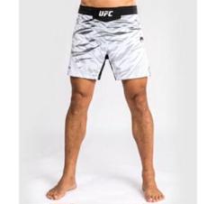 ufc ファイトショーツ　白　朝倉海　L ufc ファイトショーツ 白 朝倉海 L - メルカリ