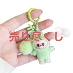 正規品　ラブブ　緑色 Amazon.co.jp: ラブブ LABUBU ぬいぐるみ ポップマート みどり