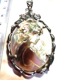 シェル カメオ? ペンダントトップ