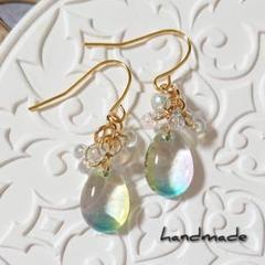 ≪305≫ハンドメイドレジンピアス 400円