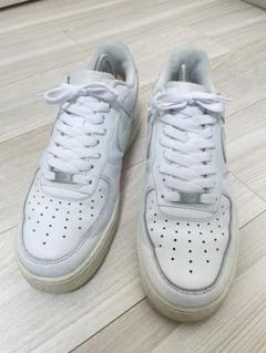 2022年最新】airforce1 07 2の人気アイテム - メルカリ 【年中無休】 《希少》《美品》ナイキ エアフォース1 '07 オーセンティック 24.5 スニーカー