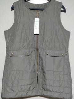 薄手中綿ベスト　カーキ系　Ｌサイズ　新品未使用タグ付き　レディースのサムネイル