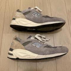 New Balance 990V2 