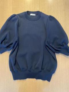 独創的 yori コットンパフスリーブニット 新品未使用 - Tシャツ ...