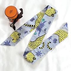 【美品】HERMES エルメス ツイリー レオパード
