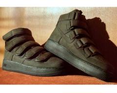 Billie Eilish × Nike Air Force 1 Highのサムネイル
