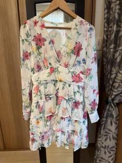 花柄ワンピース　Mサイズ