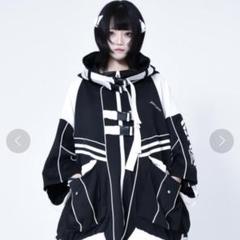 新品、タグ付き未使用 レフレム ジャージ REFLEM（レフレム）の「『REFLEM/レフレム』BIG切替ハーフ