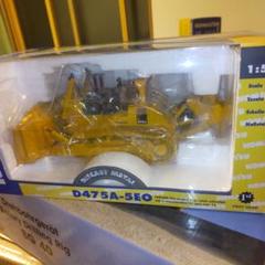 ミニカー 1/50 コマツ KOMATSU PC460LC-8 建機 Amazon.co.jp: 1/50 コマツ PC360LC-11 油圧ショベル : おもちゃ