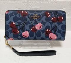 ✨️新品未使用✨COACH チェリー柄 長財布 ネイビー さくらんぼ 2025年最新】コーチさくらんぼ財布の人気アイテム - メルカリ
