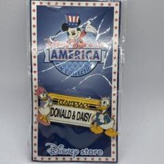 Disney Across America ピンバッジ　ドナルド　デイジー　新品 Disney Across America ドナルド＆デイジーダック ピンバッジ