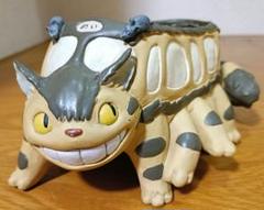 riku(^^)v ☆です‼︎猫バス陶器プランター☆ となりのトトロ riku(^^)v ☆様専用です‼︎猫バス陶器プランター☆ となりの