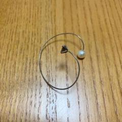 e.m. ピアス パールキャッチ 立体ピアス