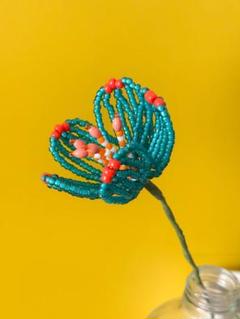 ビーズフラワー　一輪挿し　ハンドメイド 造花 インテリア　枯れない花　No.31