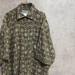 00S 半袖　柄シャツ　レーヨン　メンズS 古着　個性派　奇抜