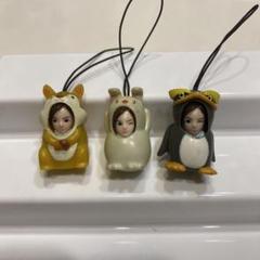 女優？ストラップ
