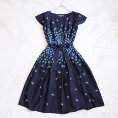 LAURA ASHLEY 膝丈ワンピース Sサイズ ベルト ネイビー 花柄