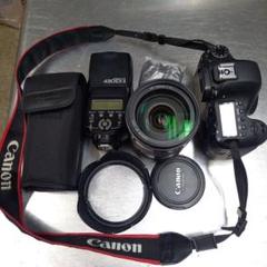 EOS6D ボディ SPEEDLITE430EX 2 レンズ付き　充電器　電池3 EOS6D ボディ SPEEDLITE430EX 2 レンズ付き充電器電池3