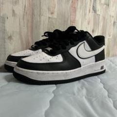 AF1 白黒 エアフォースワンのサムネイル