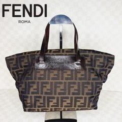 極美品　FENDI フェンディ　ハンドバッグ M17