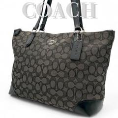 現行品 COACH トートバッグ シグネチャー A4可 肩掛け 通勤通学 黒