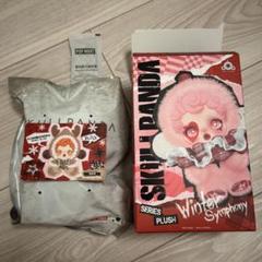 新品　POP MART Skull Panda Winter Symphony