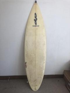 S サーフボード ショートボード クリーム色5’2修理歴無し S サーフボード ショートボード クリーム色5'2修理歴無し