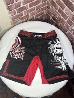 Venum ユニバーサルウェア ボクシングショーツ