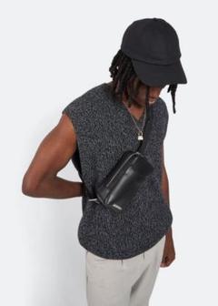 2025年最新】JACQUEMUS カラー：ブラック系 ボディバッグ