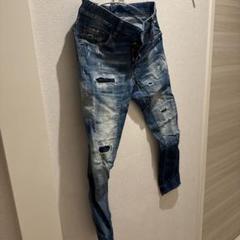 DSQUARED2 ダメージデニム　tidy biker jean