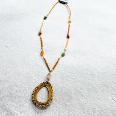 ビオジュエリー 黄金の草 カッピンドウラード ピアス リーフ