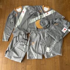 東京2020パラリンピック 聖火リレースタッフユニフォーム N.ハリ尾花大輔が監修した「東京パラリンピック」聖火リレーの