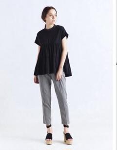yori 速乾裏毛ティアードフリルカットソー　ネイビー　新品未使用　完売品 新品】Yori ヨリ 速乾裏毛ティアードフリルカットソー