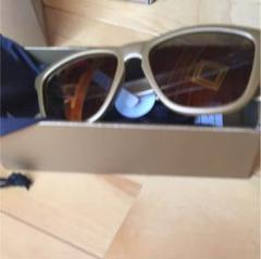 ミラーサングラス オーストラリアブランドHAWKERS
