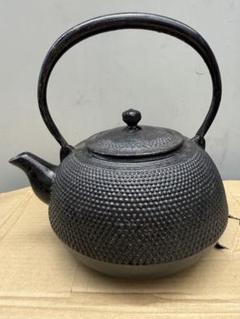 鋳鉄製 黒い急須 直径約2