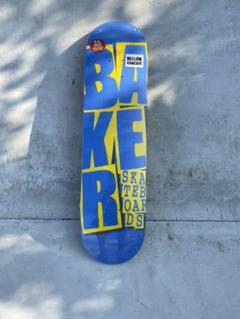 BAKER チームデッキ 8インチ