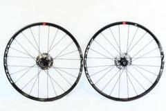 36フルクラム FULCRUM RACING 700 ディスク ホイールセット 36フルクラム FULCRUM RACING 700 ディスク ホイールセット