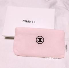 CHANEL ノベルティ　ポーチ　2点　ピンク シャネルノベルティポーチ ピンク化粧ポーチ 小物入れ箱付き