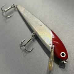 廃盤！希少！！オールドダイワ 初代 シーバスハンター 110㎜ ミノー OLDのサムネイル