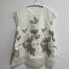 チェスティ　オーガンジー　刺繍　トップス　chesty ブラウスのサムネイル