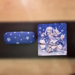 雪ミク　メガネケース