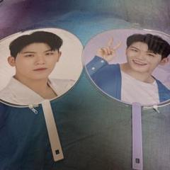SEVENTEEN Woozi うちわ 2枚セット　ケース付