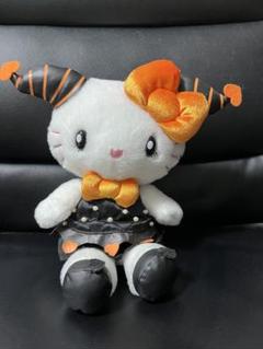 ♡新品未使用♡ ハローキティ キティ ぬいぐるみバッジ ぬいぐるみ ハロウィン サンリオ ハローキティ USJ ハロウィン ぬいぐるみ - メルカリ