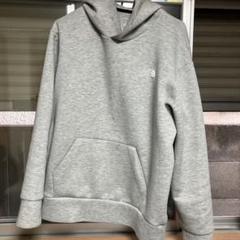 THE NORTH FACE グレー フード付きパーカー