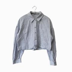 ZARA ザラ【M】クロップドシャツ ストライプ シルバーボタン 青 白