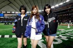 カブス ドジャース momo 着用 TOKYO SERIES ナイロンジャケット 大谷ドジャース戦始球式MISAMO着用MLB 2025 ナイロンジャケット