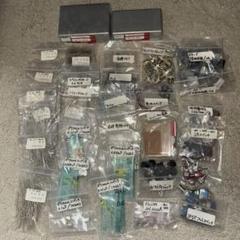エフェクター自作用パーツ盛り合わせ1kgくらい。 エフェクター自作用パーツ盛り合わせ1kgくらい。