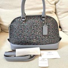 ✨新品✨コーチ　ショルダーバッグ ミニ　シエラ　サッチェル　2way 花柄